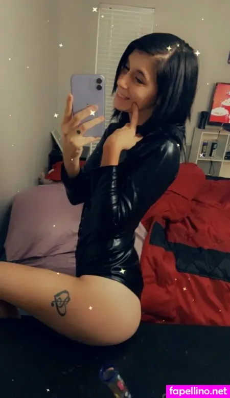 Prettypixie113 OnlyFans Thumbnail #6Q64gAIiMR