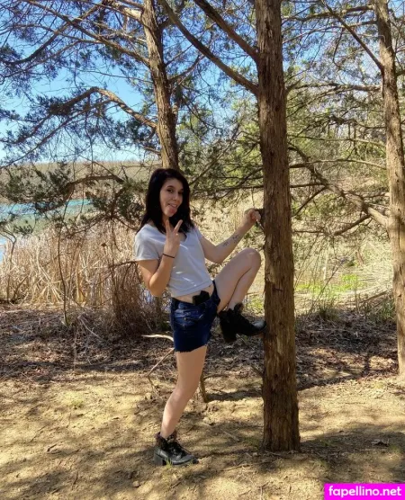 Prettypixie113 OnlyFans Thumbnail #AkHSr2Ei5b