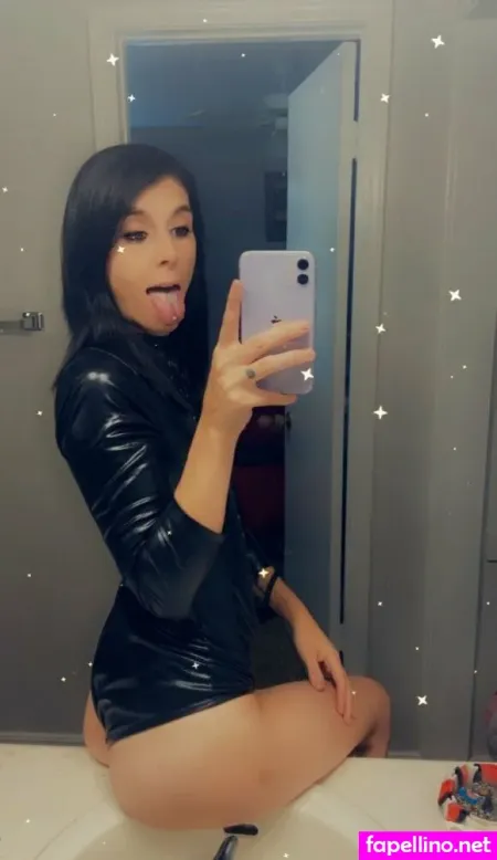 Prettypixie113 OnlyFans Thumbnail #Q3KkYlNvHo