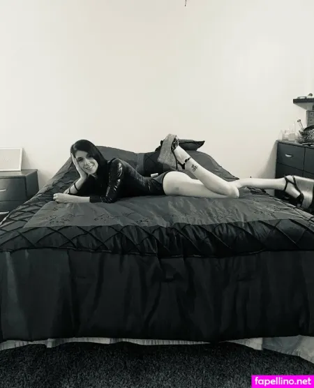 Prettypixie113 OnlyFans Thumbnail #XD3dmv0qX5