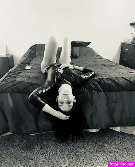 Prettypixie113 OnlyFans Thumbnail #bHFIqOUGlo