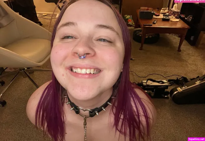 Prettypixie377 OnlyFans Thumbnail #jrJQAUPrMA