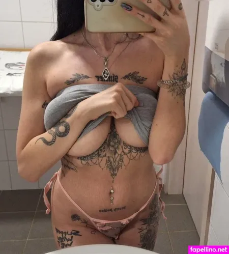 Prettypoison OnlyFans Thumbnail #DXLMOL4wf3