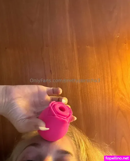 Prettyporscha3 OnlyFans Thumbnail #vlgaCHS875