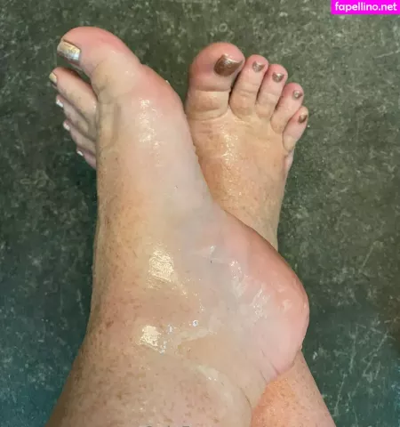 Prettyporterfeet OnlyFans Thumbnail #K4Sg4ii3G8