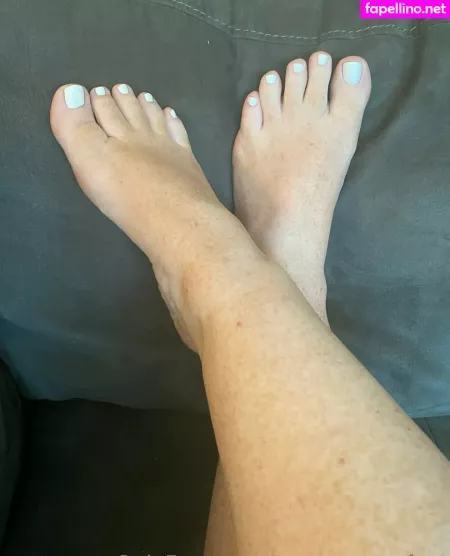Prettyporterfeet OnlyFans Thumbnail #QTztJrG3zk