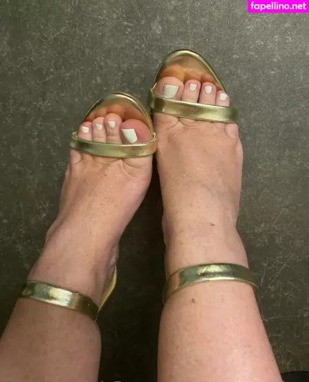 Prettyporterfeet OnlyFans Thumbnail #iQoBhDnqdC