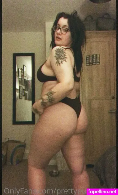 Prettypumpkins1 OnlyFans Thumbnail #TsgO1Ldwi1