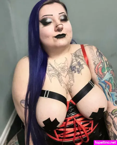 Prettypurplepet OnlyFans Thumbnail #KiK5nl7HcY