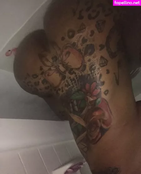 Prettyredz OnlyFans Thumbnail #t6R1oq8wNM