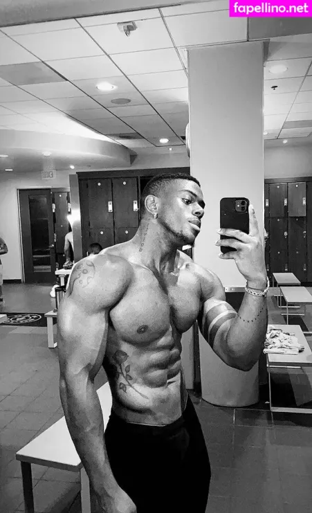 Prettyskinboi OnlyFans Thumbnail #6f1EFlkABv