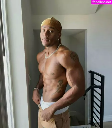 Prettyskinboi OnlyFans Thumbnail #9C1dBFIrCN