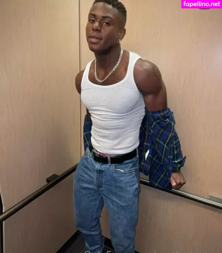 Prettyskinboi OnlyFans Thumbnail #IQ6hI3cFVY