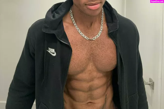 Prettyskinboi photo