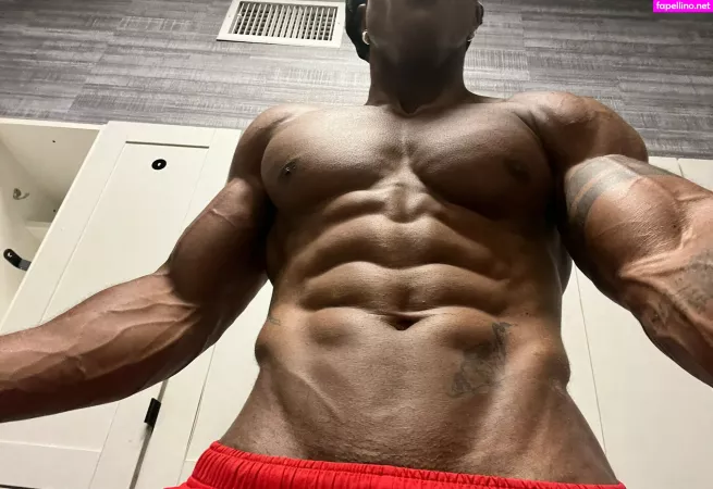 Prettyskinboi OnlyFans Thumbnail #TJUOT9Go25