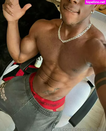 Prettyskinboi OnlyFans Thumbnail #dSzAH012jp