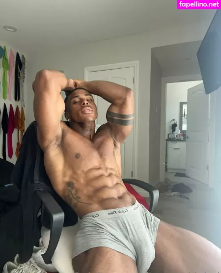 Prettyskinboi OnlyFans Thumbnail #wGoOujtOfr