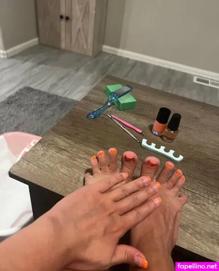 Prettysolesxo OnlyFans Thumbnail #HIOCu4qqpH