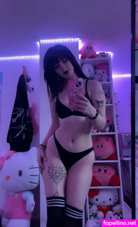 Prettywhenpossessed OnlyFans Thumbnail #ZeZFx7JPa5