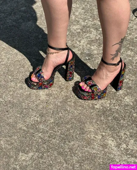 Prettyyheelz OnlyFans Thumbnail #a2il77nRou