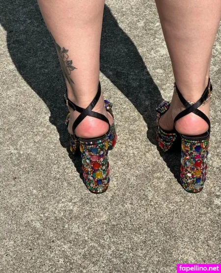 Prettyyheelz OnlyFans Thumbnail #ezyGMPbIxf