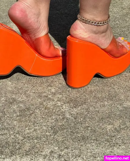 Prettyyheelz OnlyFans Thumbnail #wCfbKbK9EU