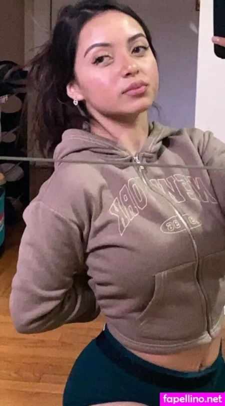 Priceymishel OnlyFans Thumbnail #MqJ8omjhP0