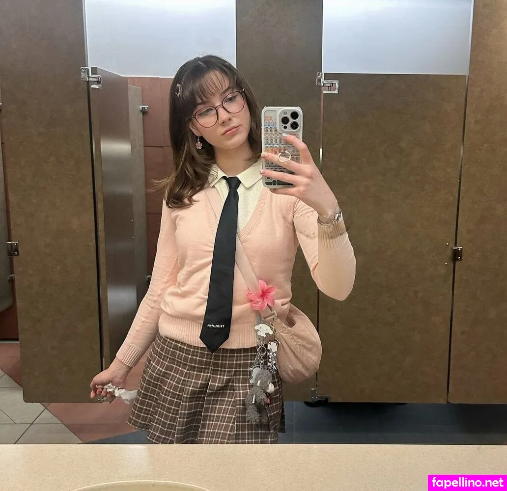 primatepaige Nude Leaked OnlyFans Photo #9SdmuM64E9