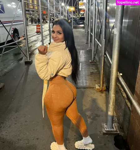 Princess A1naniee OnlyFans Thumbnail #1UL20AYjr3