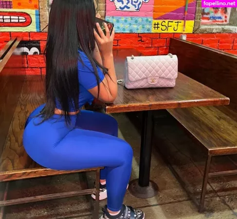 Princess A1naniee OnlyFans Thumbnail #BCxlls9oEd
