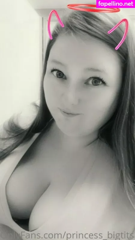 Princess Big Tits OnlyFans Thumbnail #4euvmx8F7k