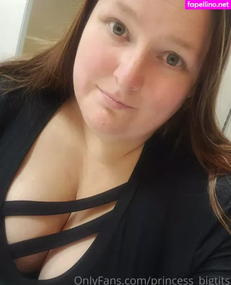 Princess Big Tits OnlyFans Thumbnail #VirE4IUyGA