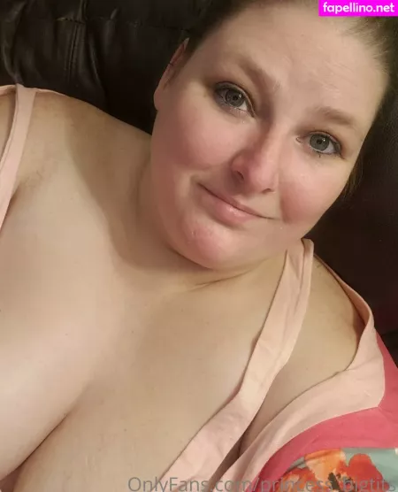 Princess Big Tits OnlyFans Thumbnail #rObFaAtBCq