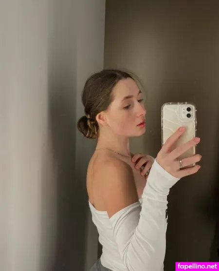 Princess Karina OnlyFans Thumbnail #p09vKLxulR