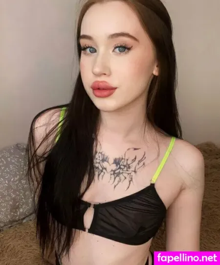 Princess Katie04 OnlyFans Thumbnail #v3Hh6nPzM0