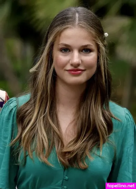 Princess Leonor OnlyFans Thumbnail #A5zSD5Dl2Q