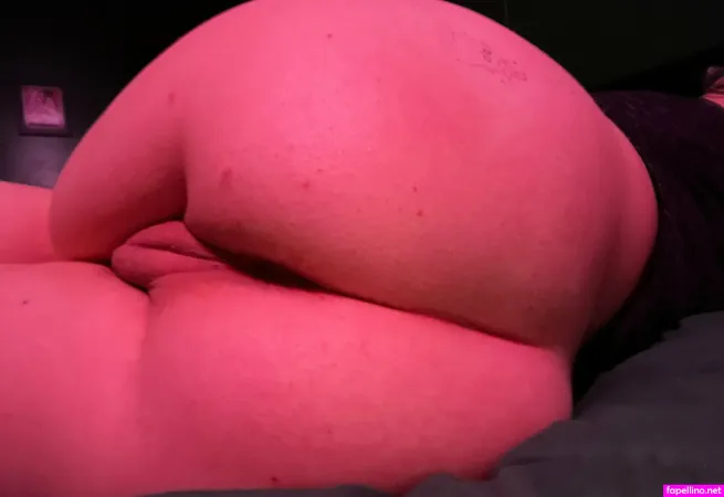 Princess Lyras OnlyFans Thumbnail #4BGsdJ1pUm