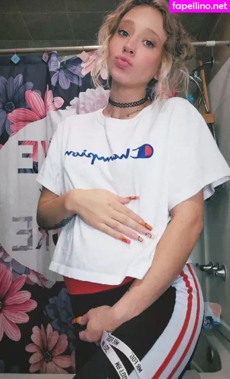 Princess Peachy22 OnlyFans Thumbnail #Sj6468EhXh
