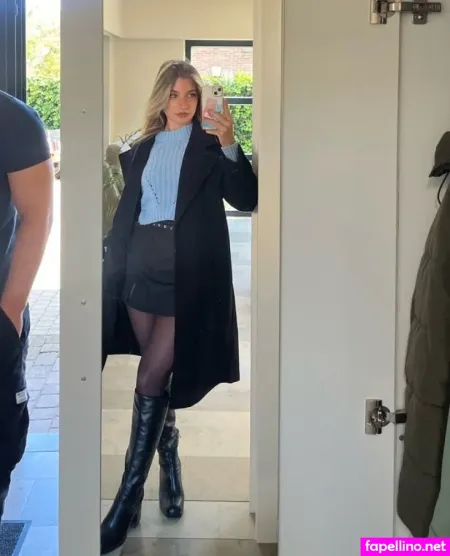 Princess Polly OnlyFans Thumbnail #4VU1PZ5pFm