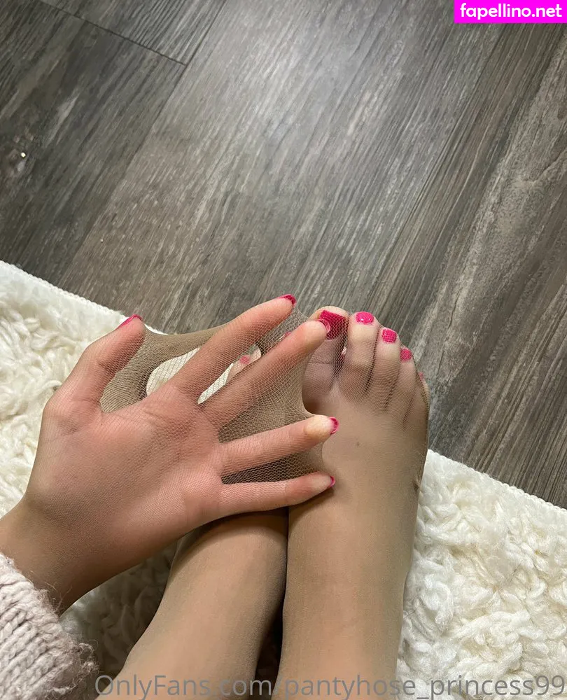 PantyhoseGirl99, pantyhose_princess99, princess_riley99 Nude Leaked OnlyFans Photo #804CX5gYDc
