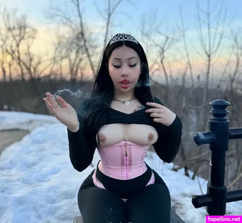 Princess Sienna OnlyFans Thumbnail #bxcQPaj1q1