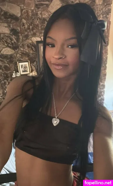 Princess18bella OnlyFans Thumbnail #0uhgYZmZdv