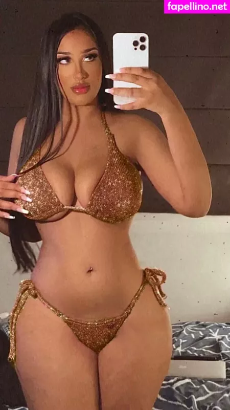 Princessalessia OnlyFans Thumbnail #O7EgmW2boq