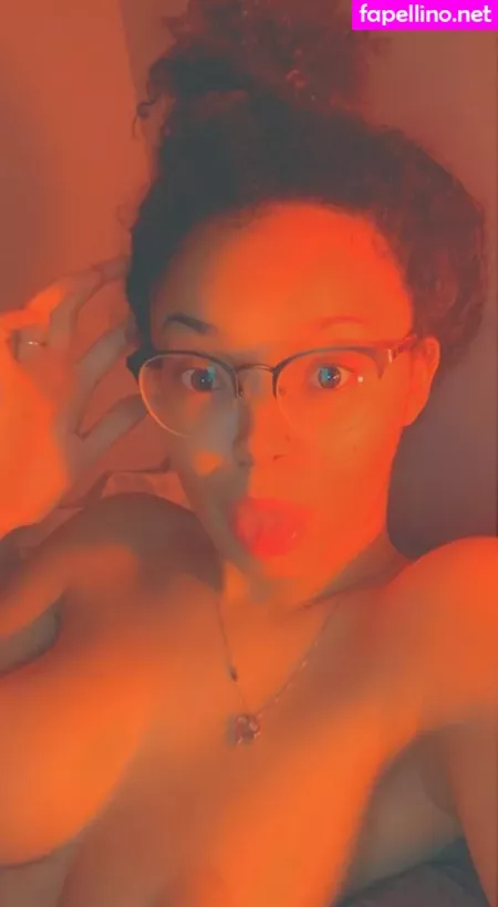Princessamberxxx OnlyFans Thumbnail #Alu4efqJXs