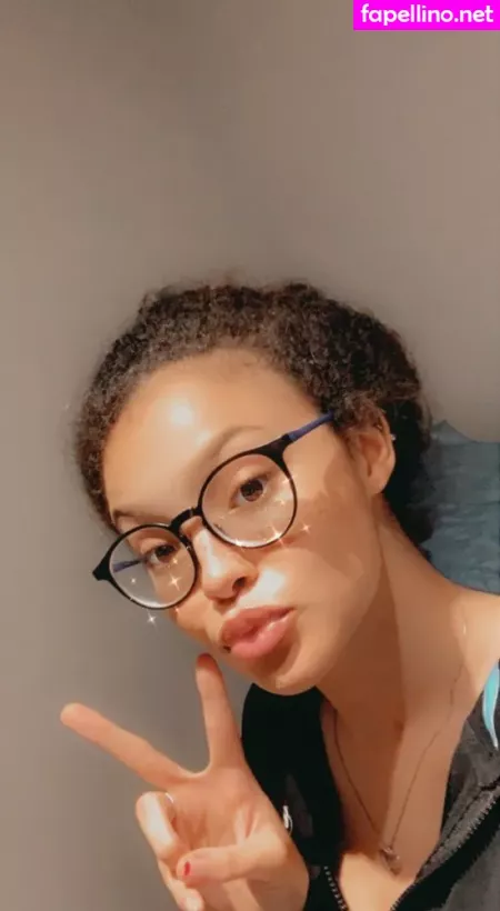Princessamberxxx OnlyFans Thumbnail #QtgGybBSqk
