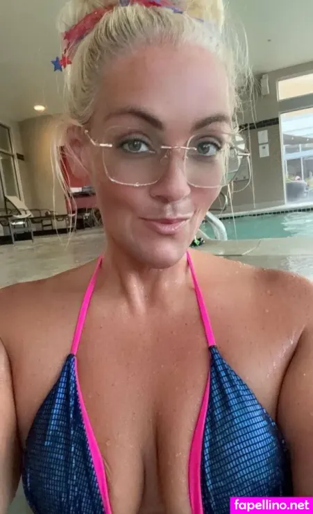 Princessariel32 OnlyFans Thumbnail #03PoQEoKYU