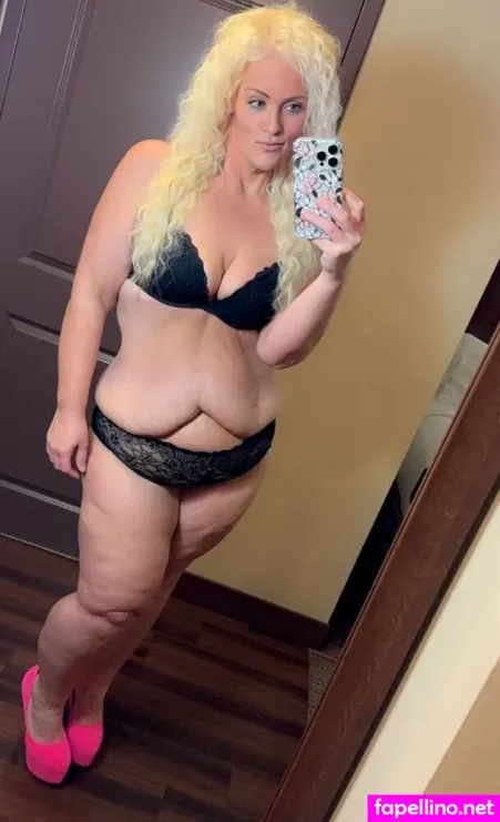 Princessariel32 OnlyFans Thumbnail #W8t6IVWXEr