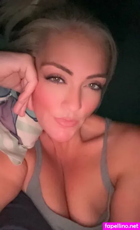 Princessariel32 OnlyFans Thumbnail #jiPGnI2CuS