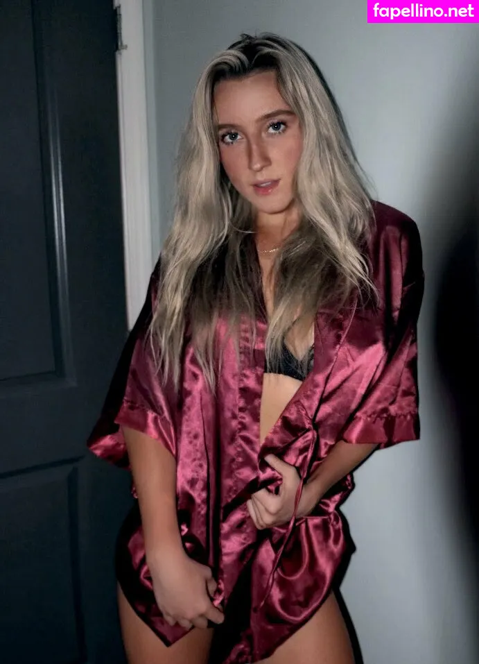 princessbelleeee, princessbelleeee1 Nude Leaked OnlyFans Photo #v7FkCNobwc