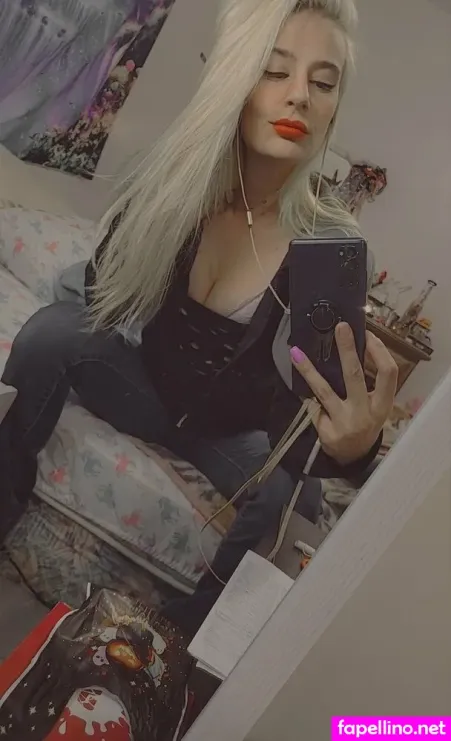 Princessdarkness666free OnlyFans Thumbnail #2I81bLRYJk